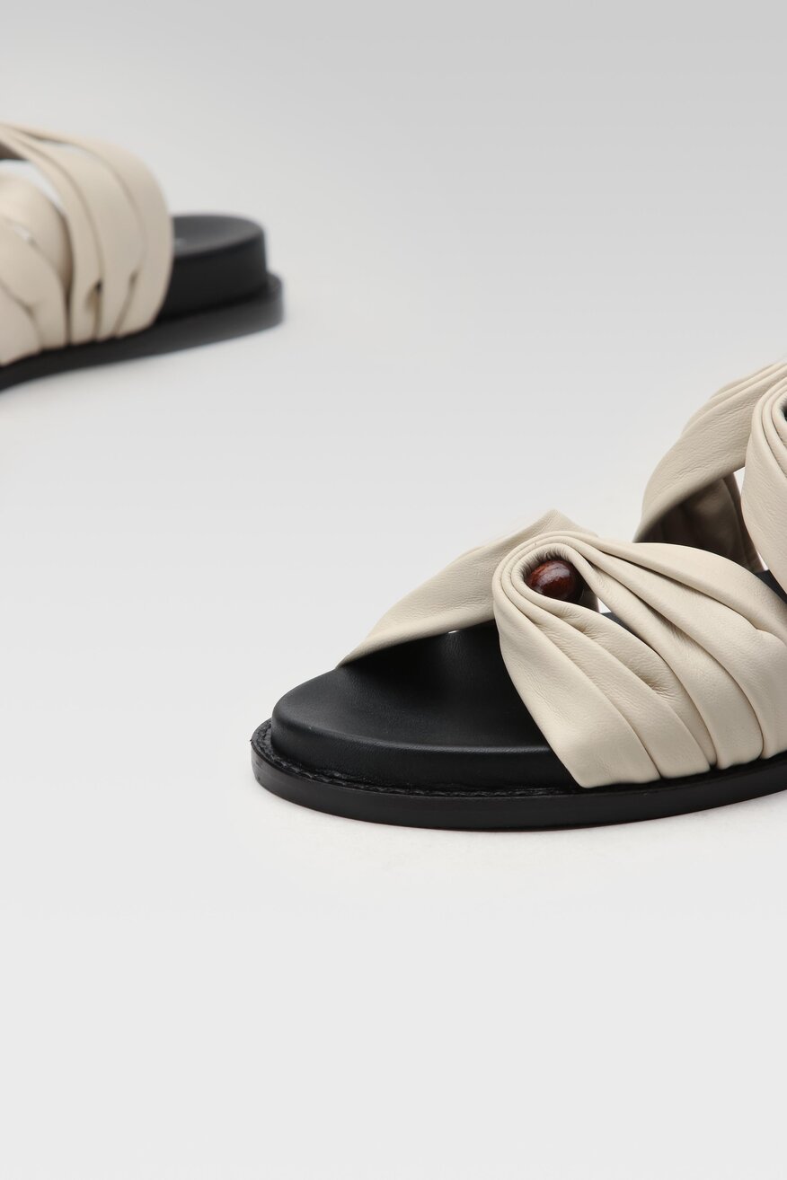 Klapki Sergio Bardi DELL-CHV-23L-01SB Beżowy