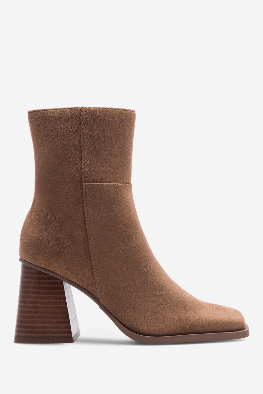 Botki NINE WEST KASIM ZR117-2 Brązowy