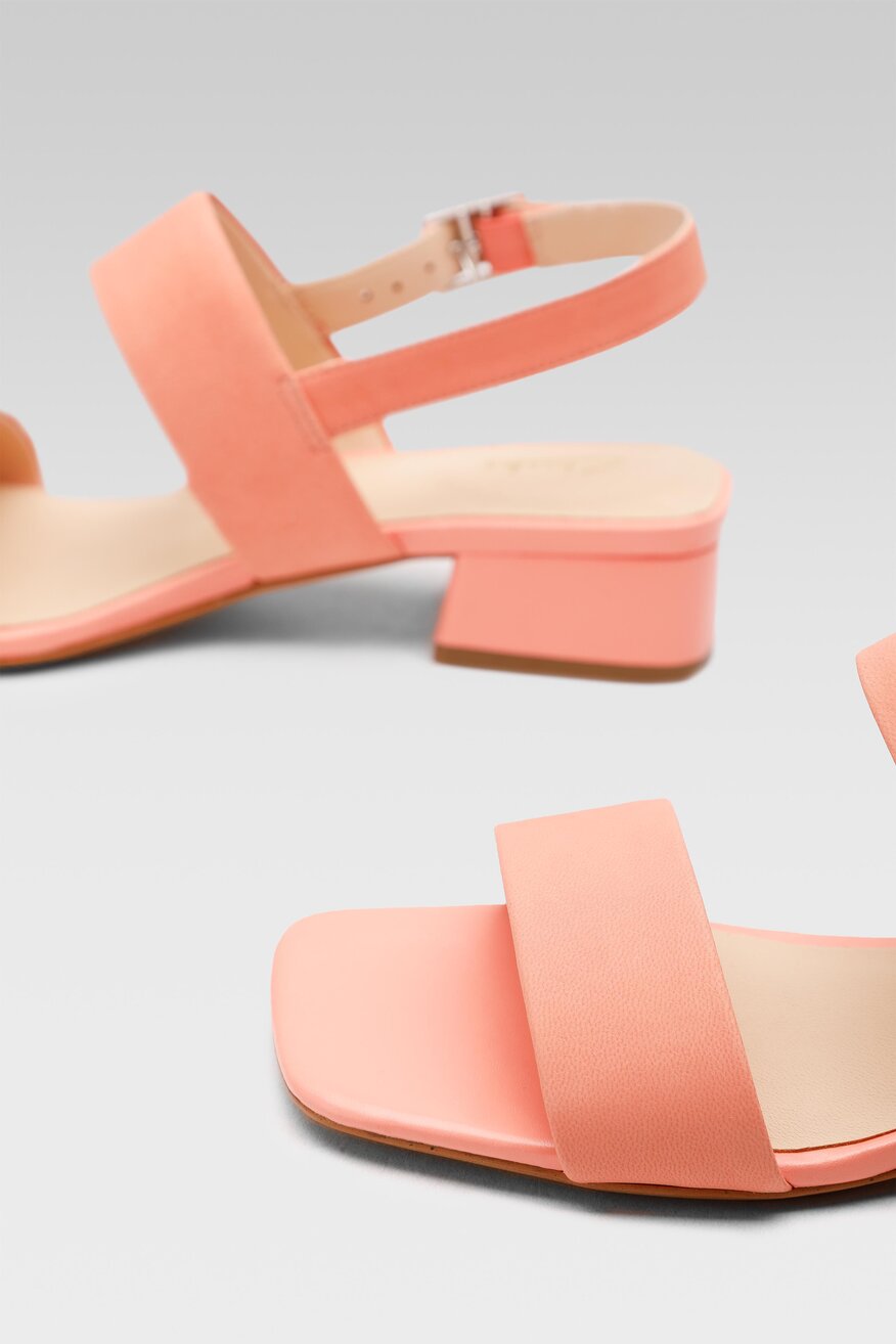 Sandały Clarks 26166417 Pomarańczowy