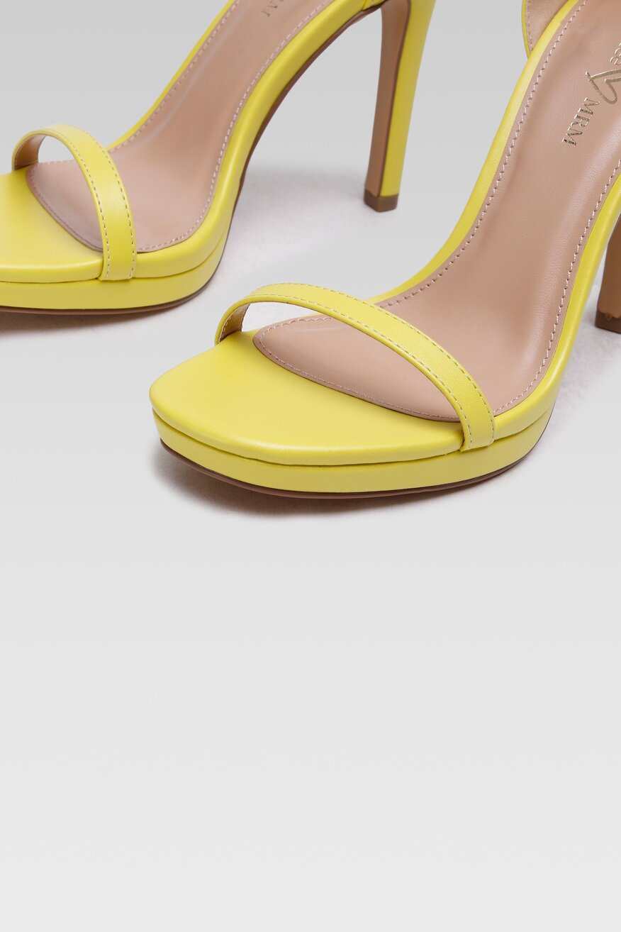 Sandały DeeZee LS5133-10A Żółty