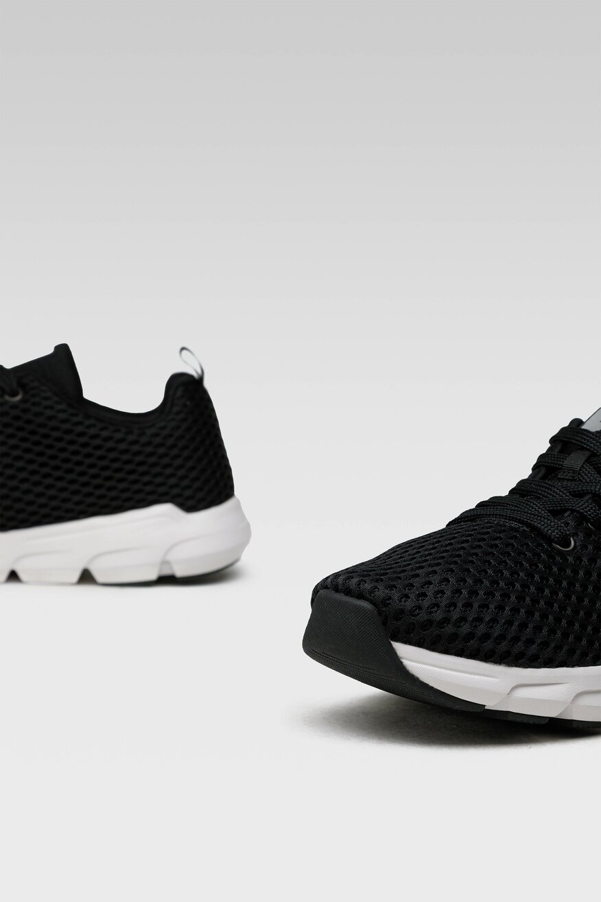 Półbuty Rieker Revolution Lifestyle 07804-00 Czarny