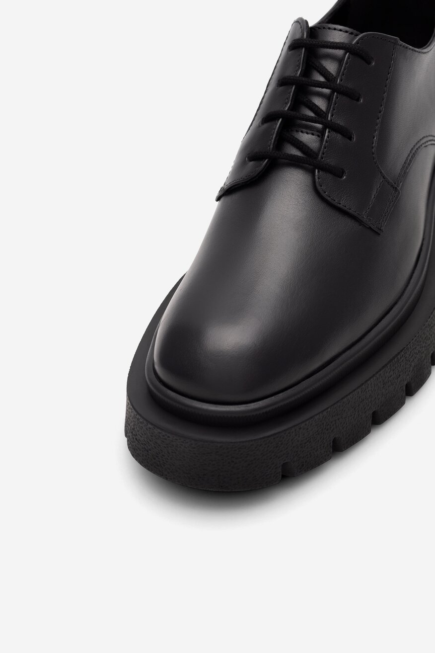 Półbuty Gino Rossi BETA-222620 Czarny