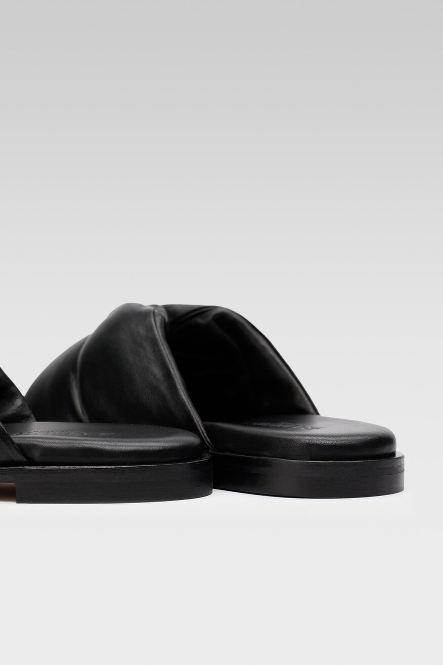 Klapki Badura 20674 Czarny