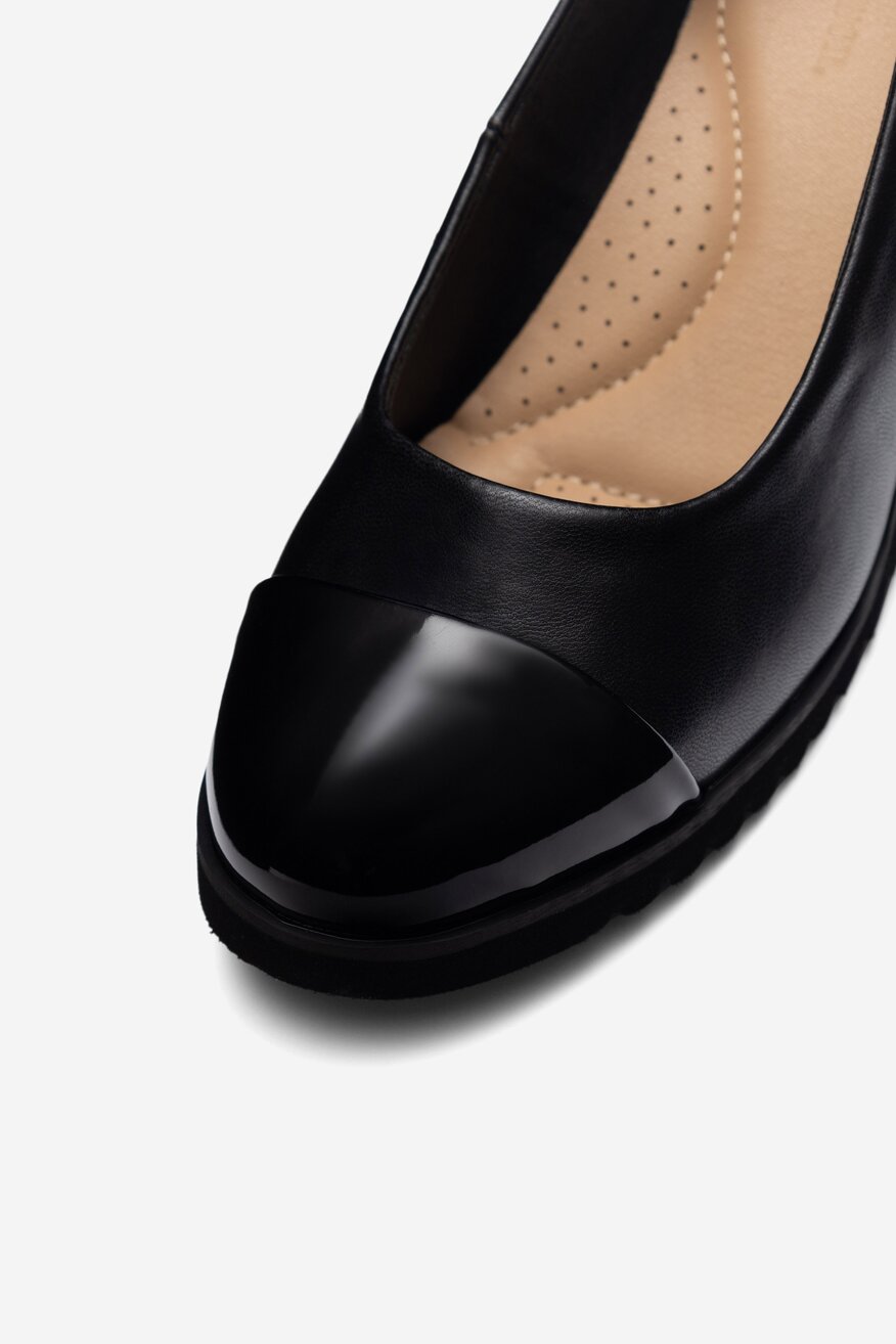 Półbuty Clara Barson ALEXIS WYL3396-2A Czarny