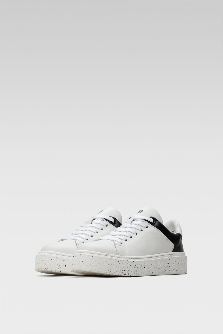 Półbuty Togoshi WI16-CHANTAL-01 Biały