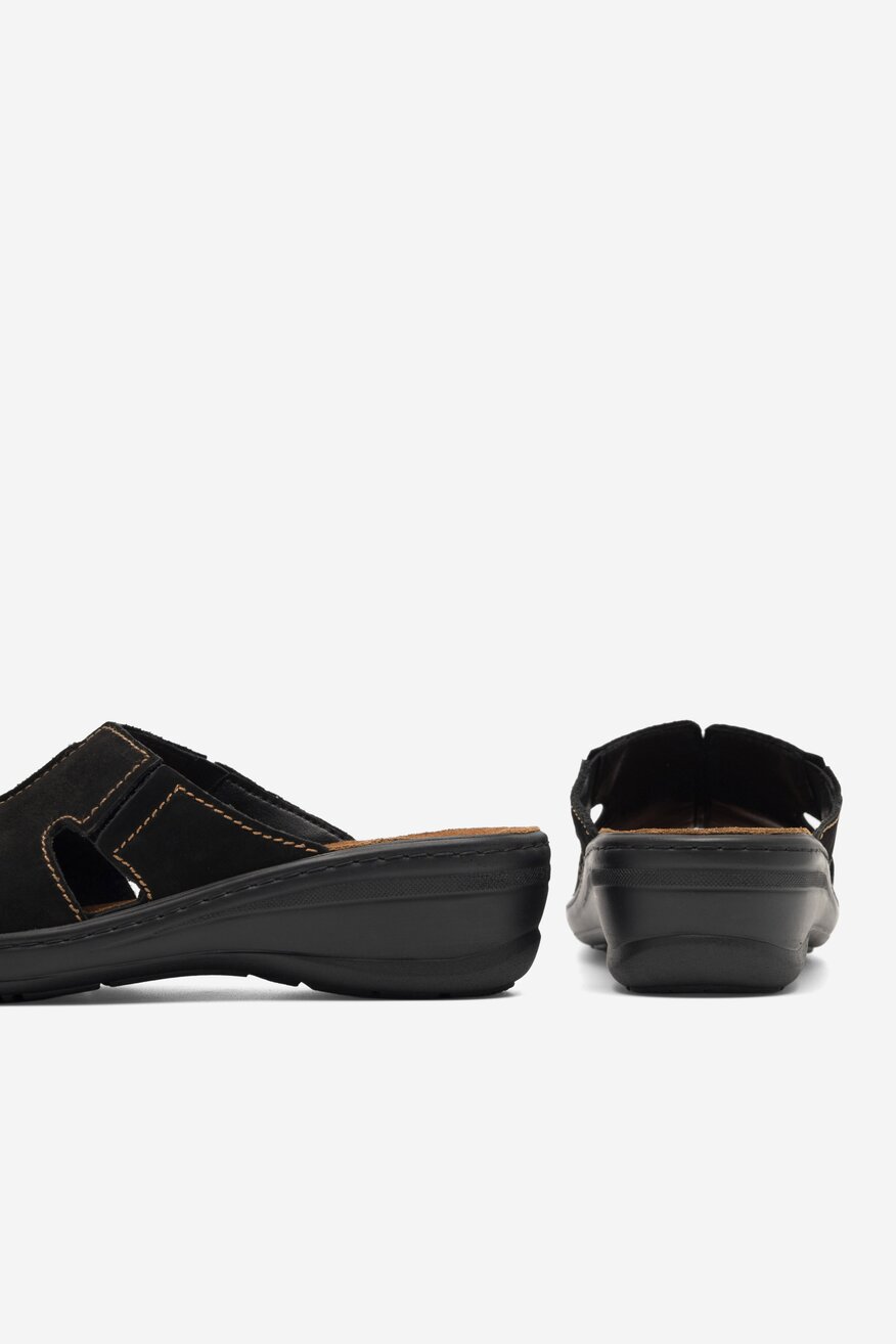 Klapki Go Soft ARC-4854-07 Czarny