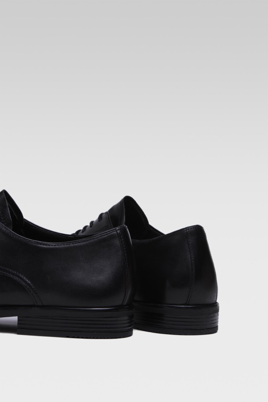 Półbuty Lasocki KRONE2-13BIG MI08 Czarny