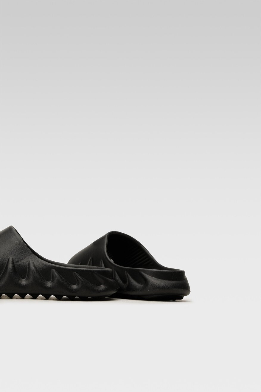 Klapki basenowe Sprandi WP88-22313 Czarny