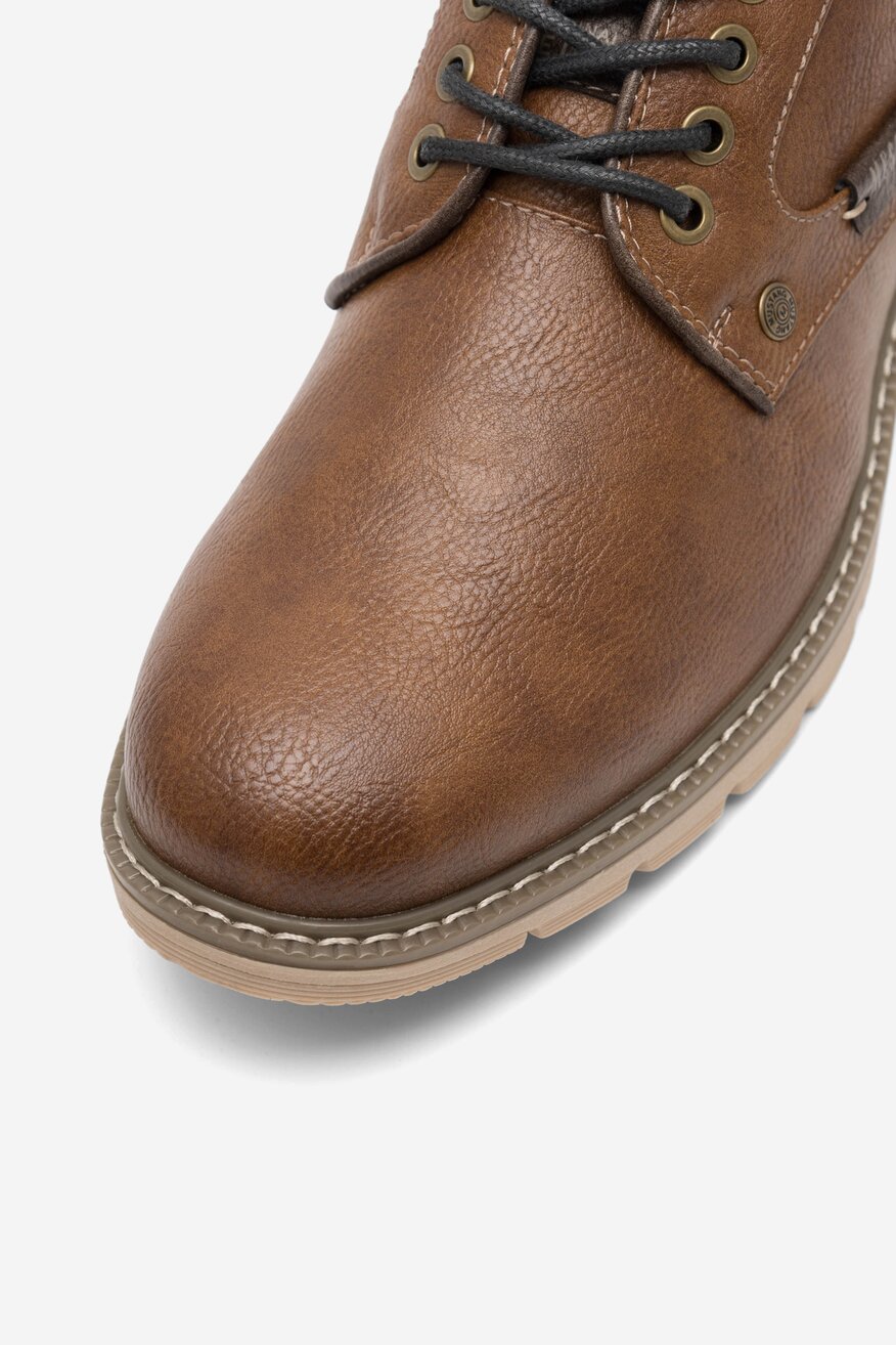 Półbuty Mustang 4105-303 Brązowy