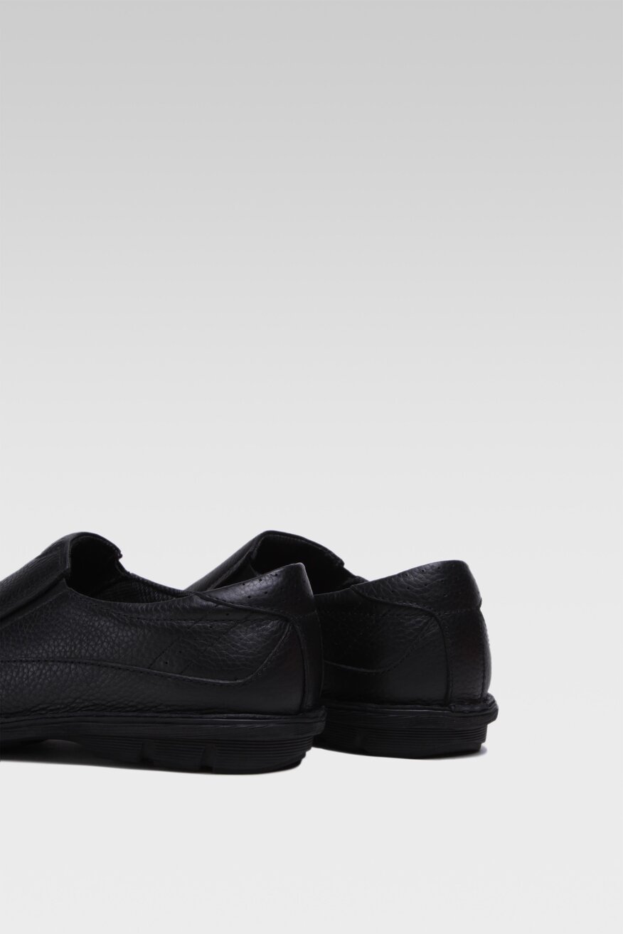 Półbuty Go Soft BERGAMO-10 MI08 Czarny