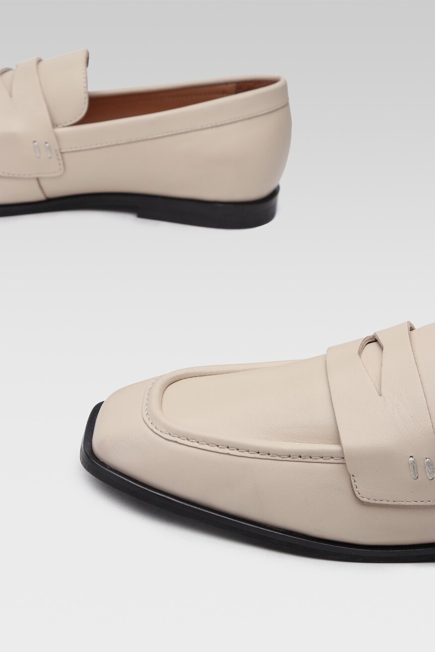 Półbuty Gino Rossi PENELOPE-01 Beżowy