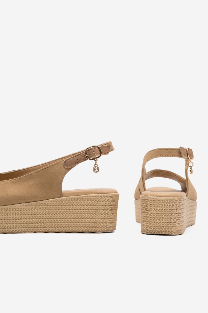 Sandały Lasocki PALERMO ARC-4883B-01 Beżowy