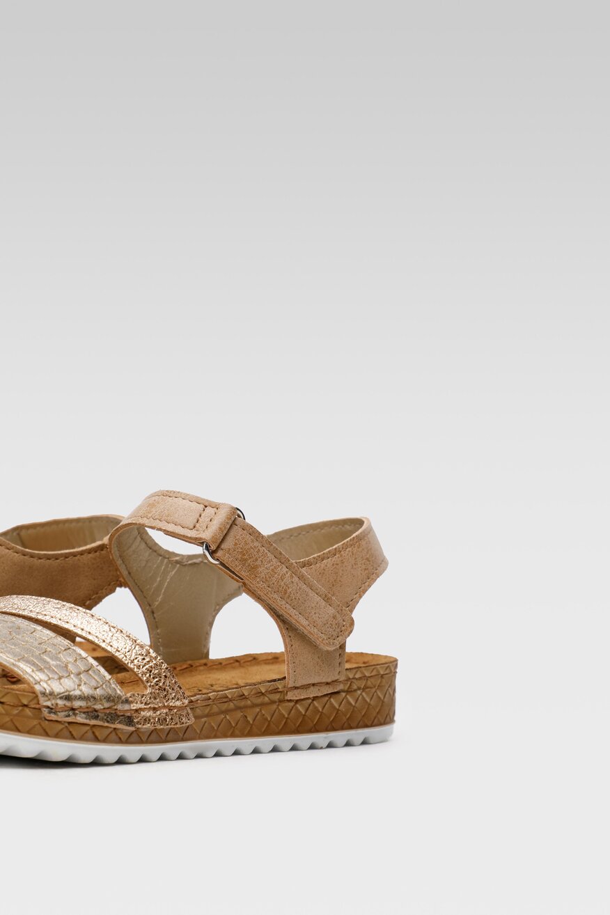 Sandały Inblu VO42KW01 Złoty