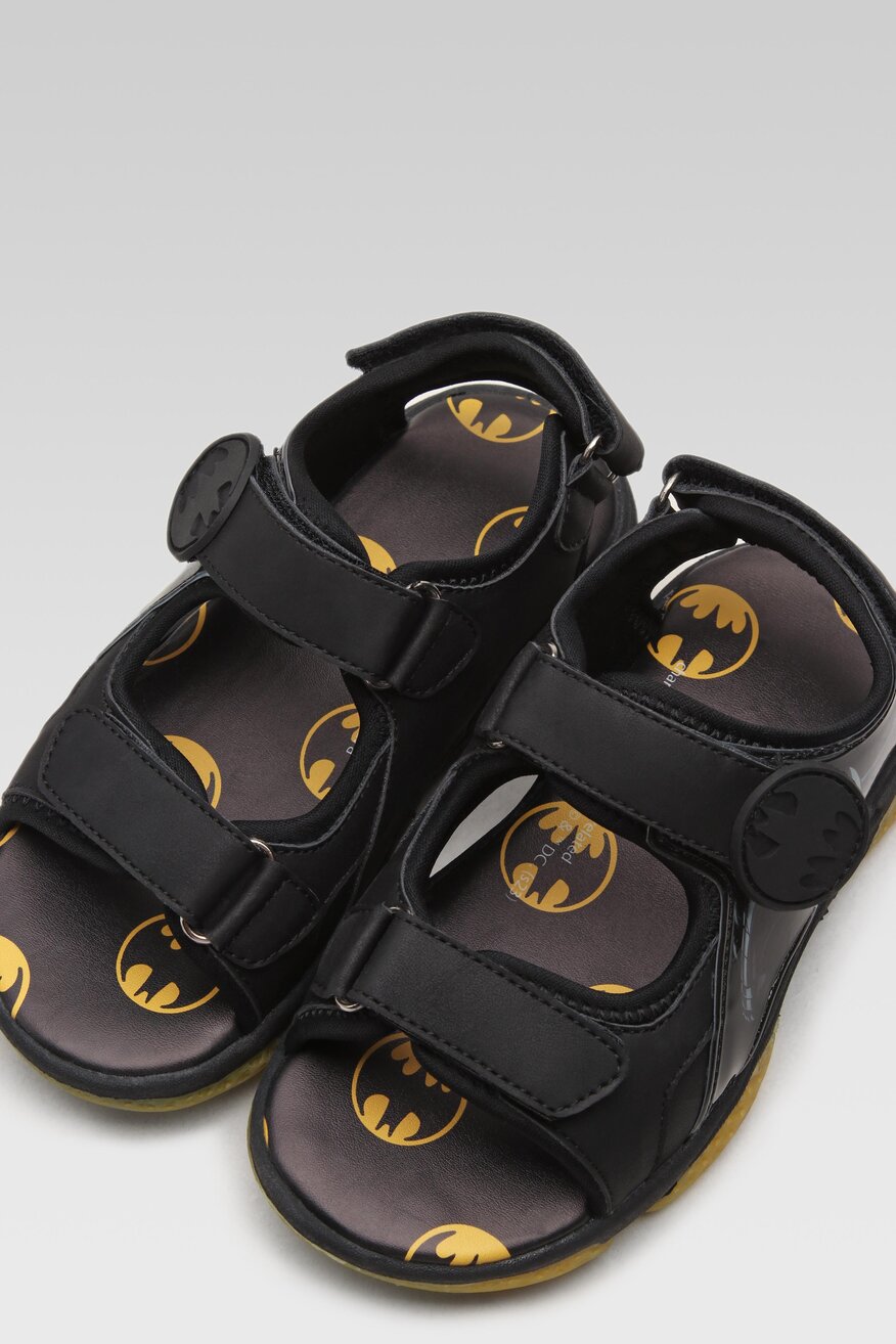 Sandały Batman CP66-SS23-174WBBAT Czarny