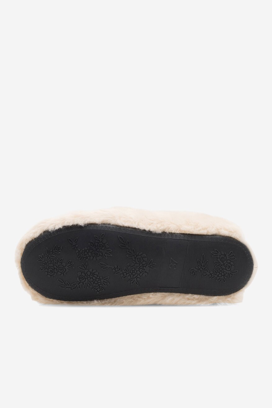 Kapcie Home&Relax P3194806 Kremowy