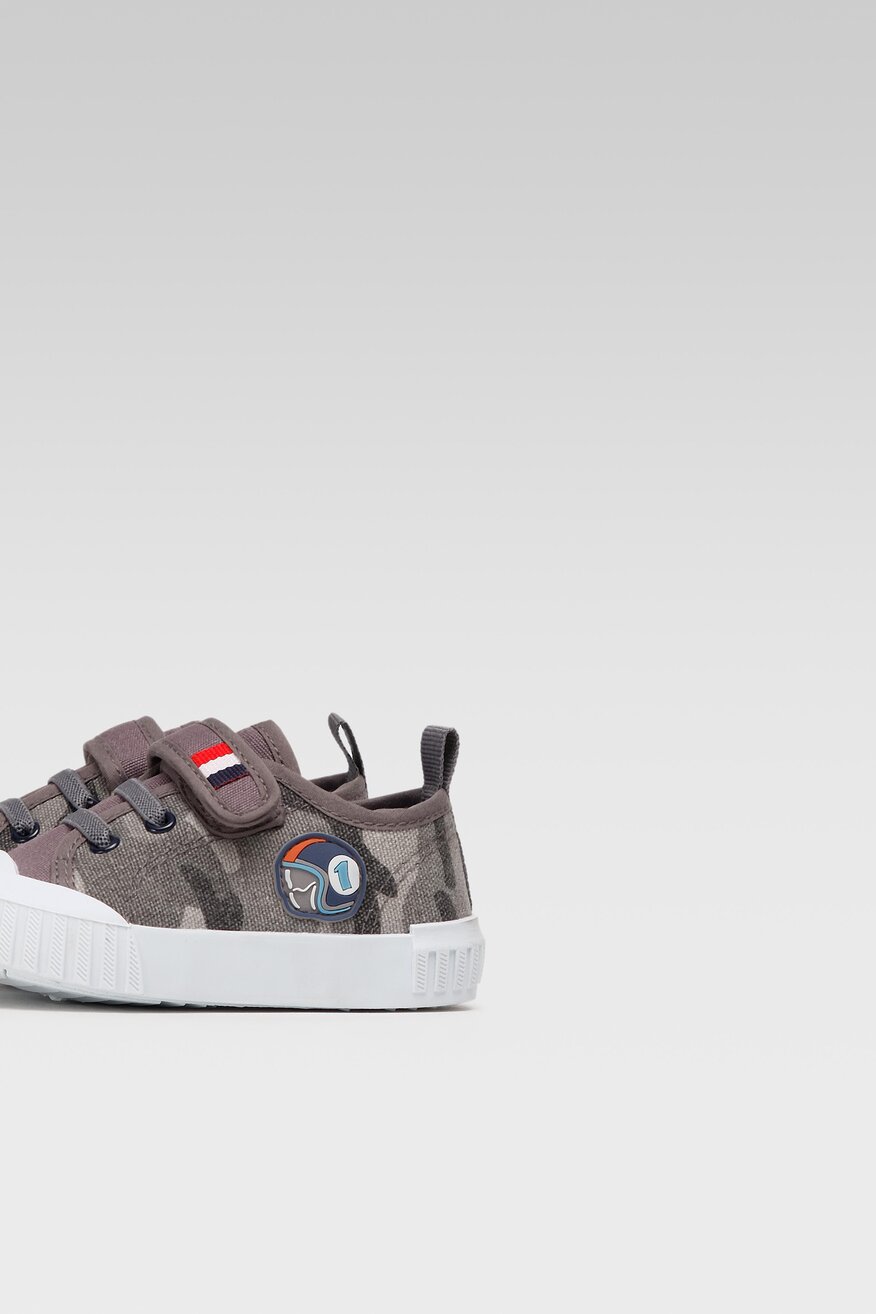 Kapcie Action Boy CF2339-1 Szary