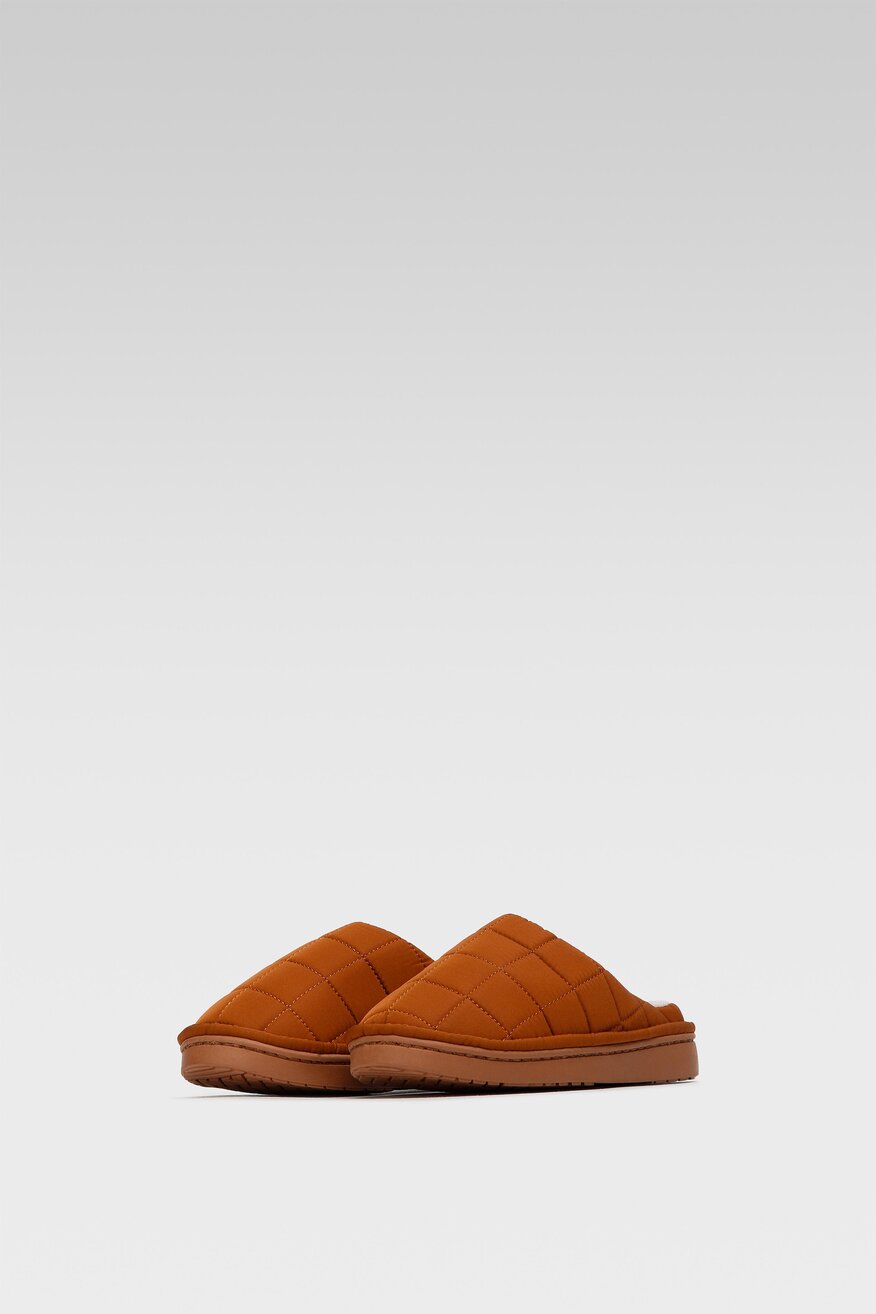 Kapcie Nelli Blu 19203 Brązowy