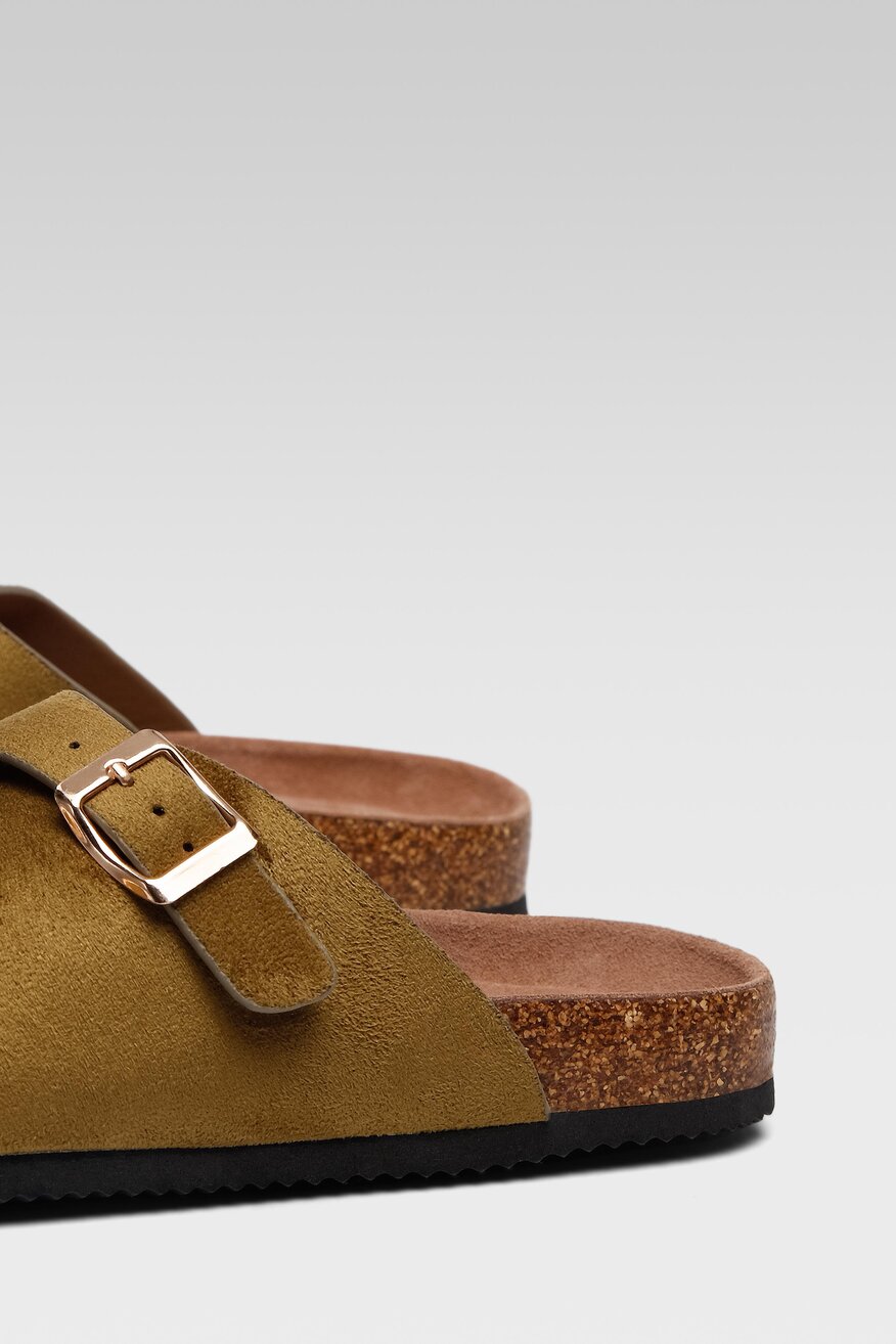 Klapki Go Soft AGK21121 Khaki