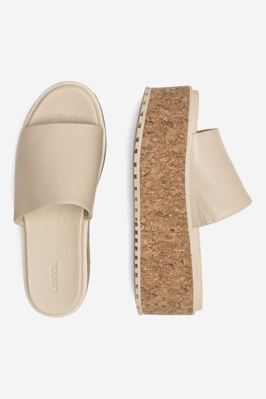 Klapki Lasocki WYL3440-4Z Beżowy