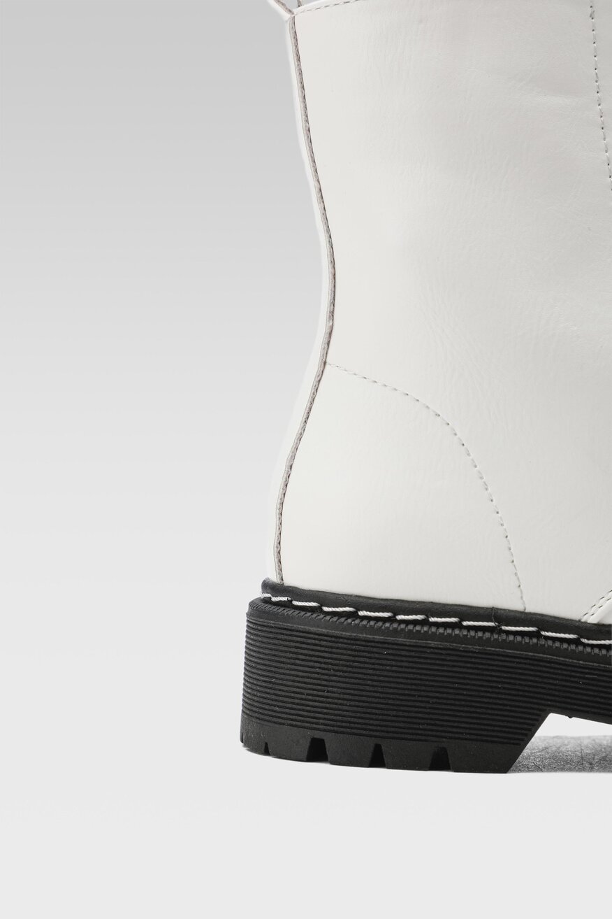 Kozaki DeeZee CS5587-16 Biały