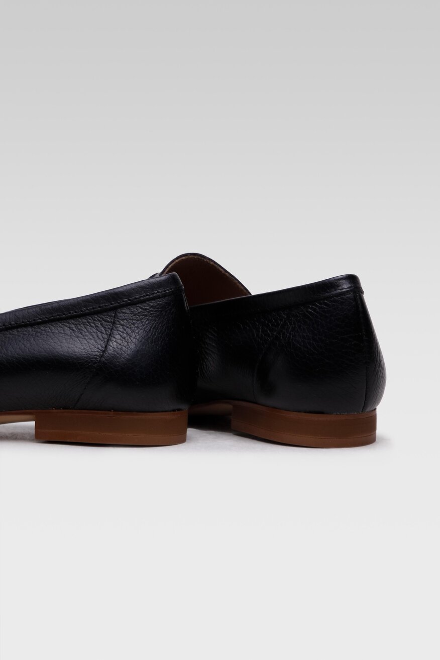 Półbuty Gino Rossi E22-28012LGS Czarny