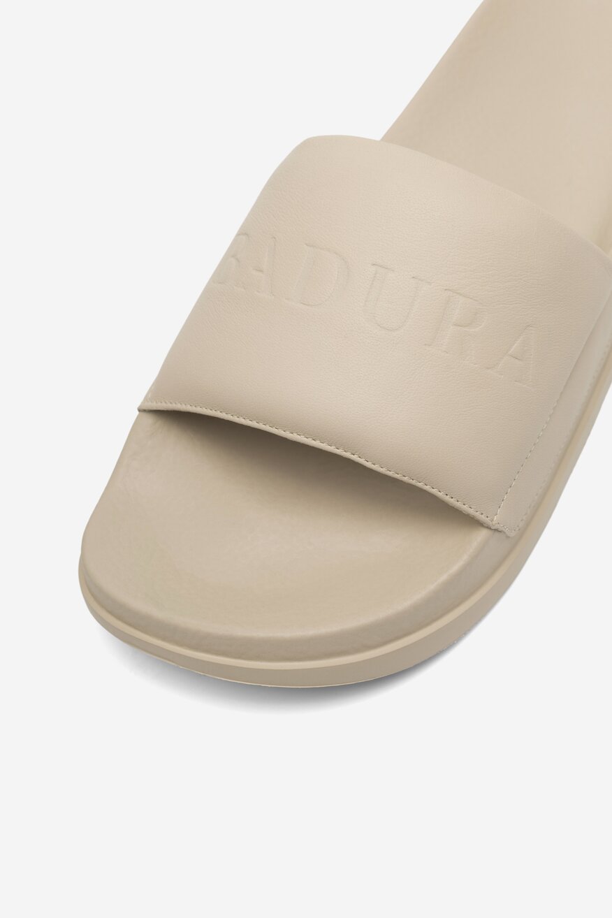 Klapki Badura DARBY-14 MI08 Beżowy