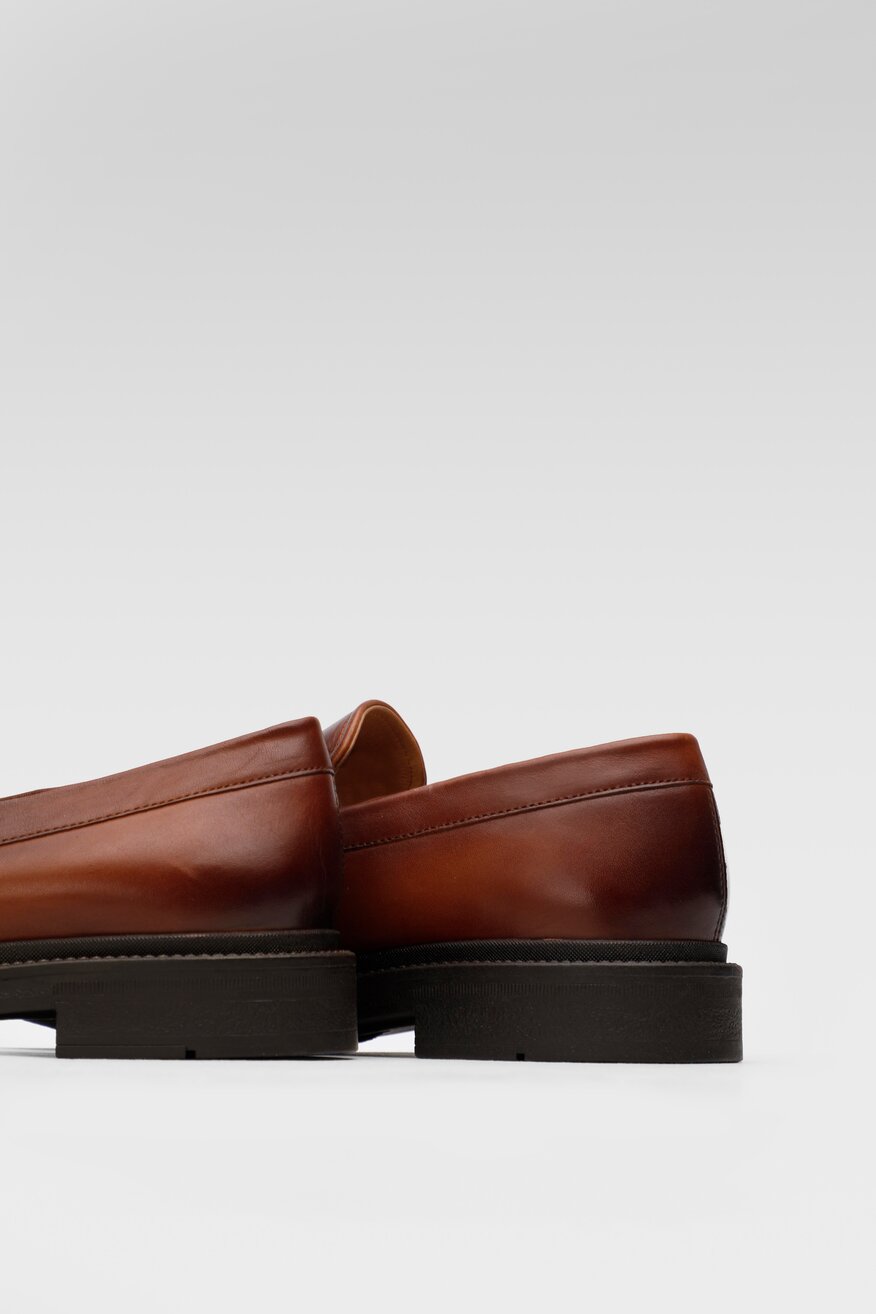 Półbuty Gino Rossi MI08-FERYD-11 Brązowy