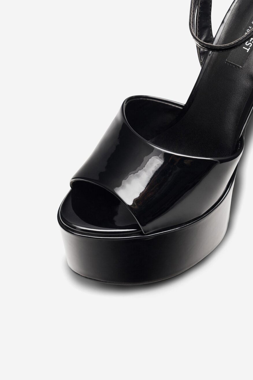 Sandały NINE WEST LAMIYA ZL22042CC Czarny