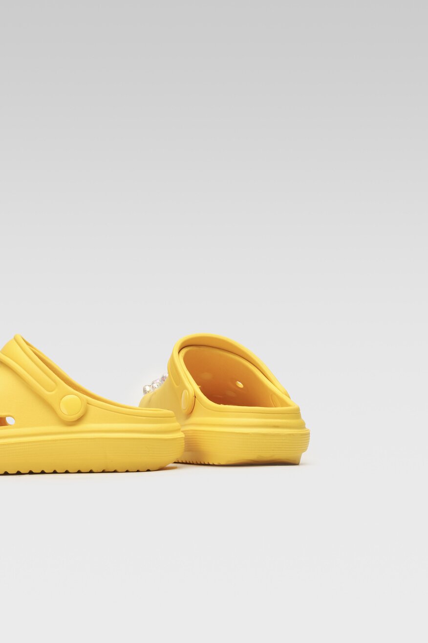 Klapki basenowe Bassano SS23-FM-892002A Żółty