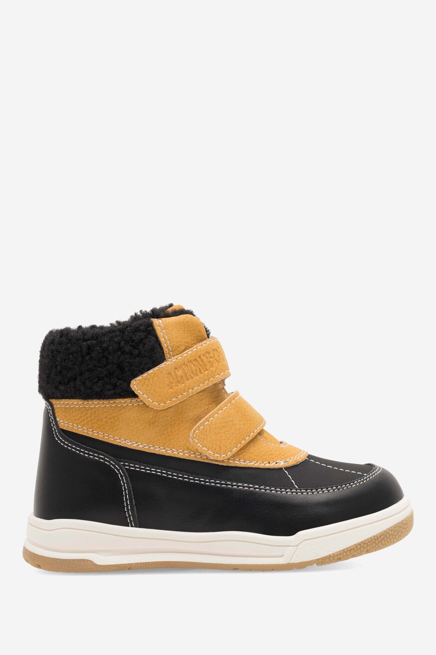 Trzewiki Action Boy CM221027-8 Camel