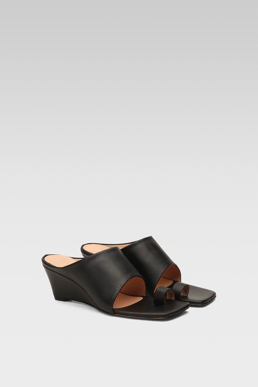 Klapki Badura 22918 Czarny