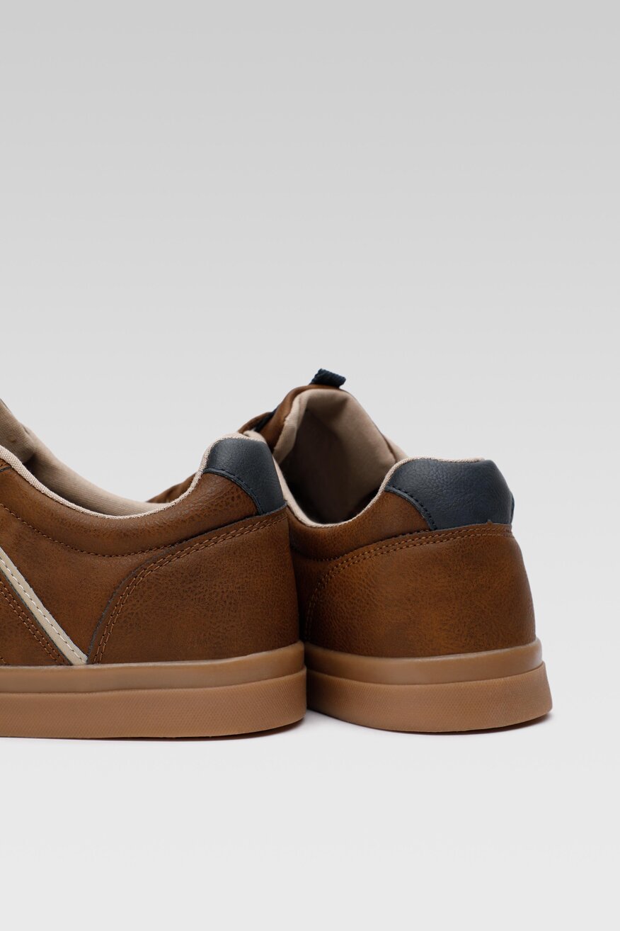 Półbuty Lanetti MP07-11609-01 Brązowy