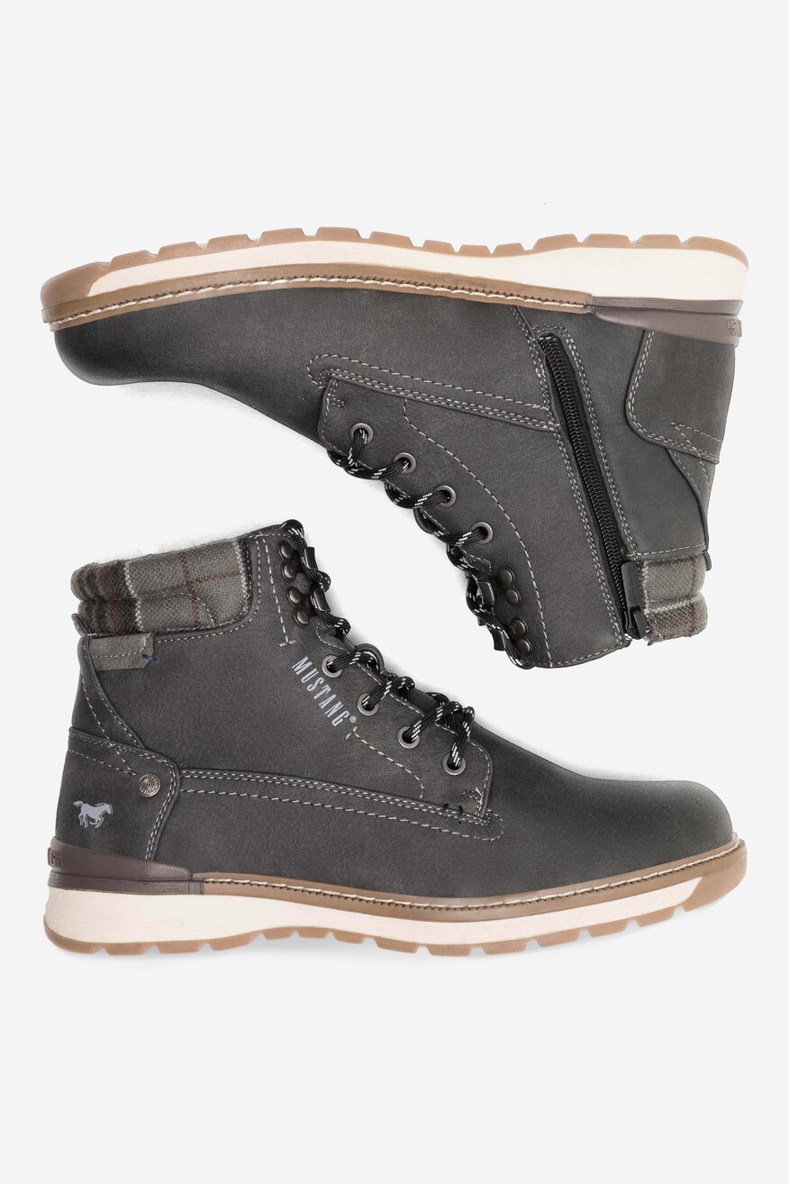 Trzewiki Mustang 4141-602 Szary