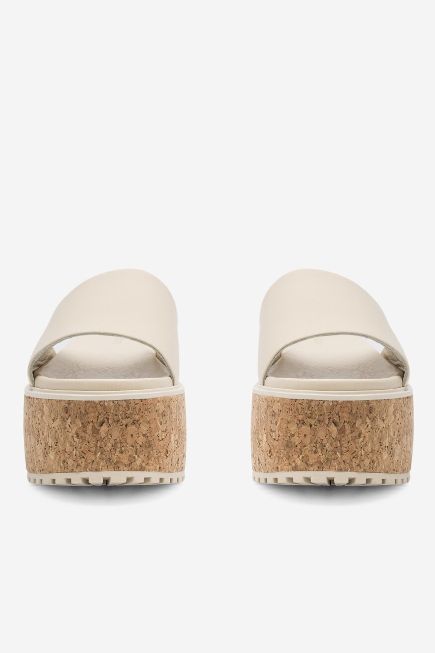 Klapki Lasocki WYL3440-4Z Beżowy