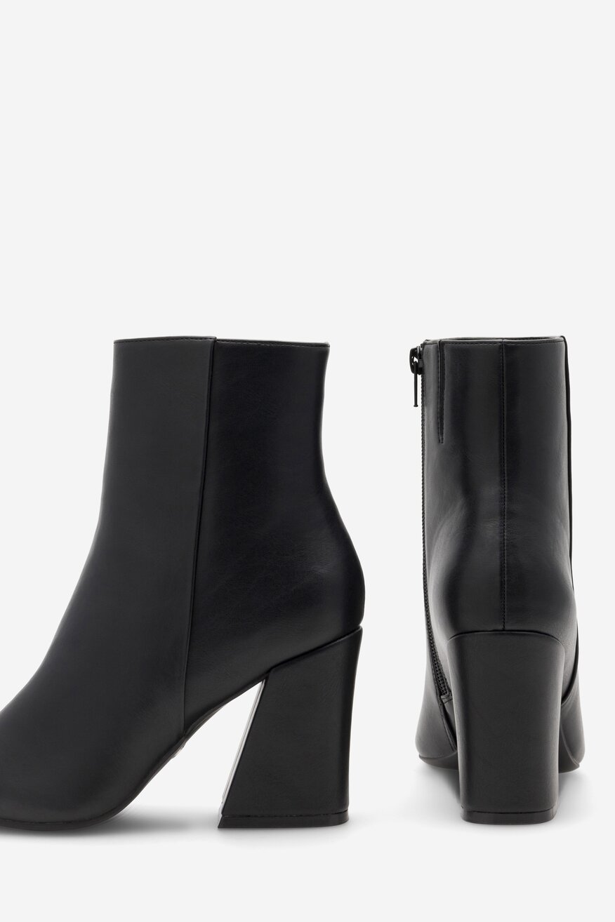 Botki NINE WEST SATI 13196A Czarny