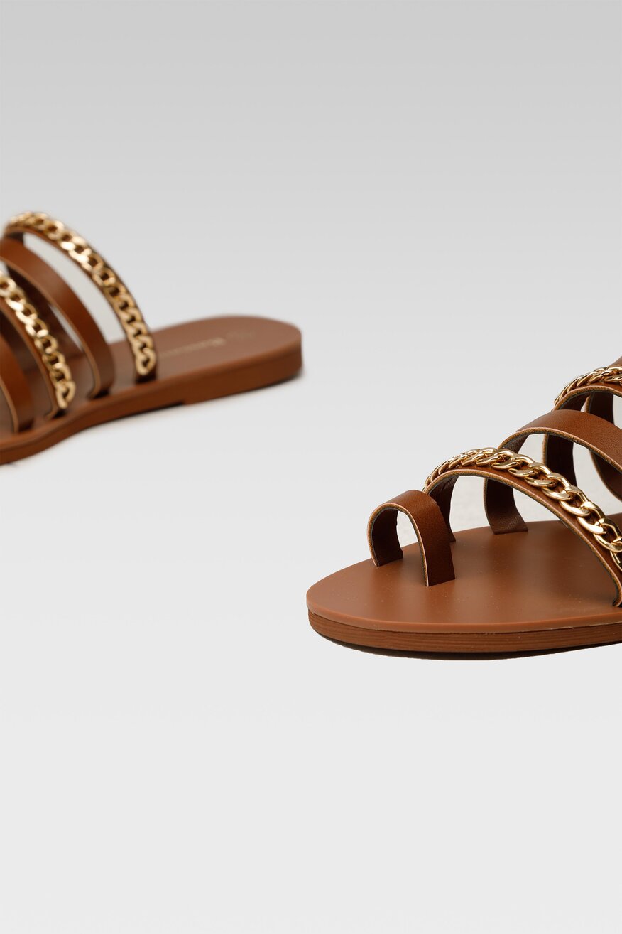 Klapki Bassano AGK21702 Brązowy