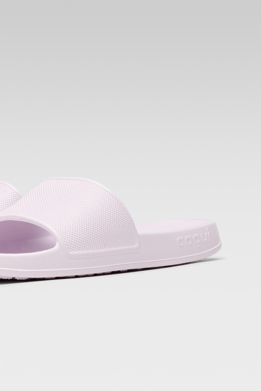 Klapki basenowe Coqui 7082-100-5800. Fioletowy