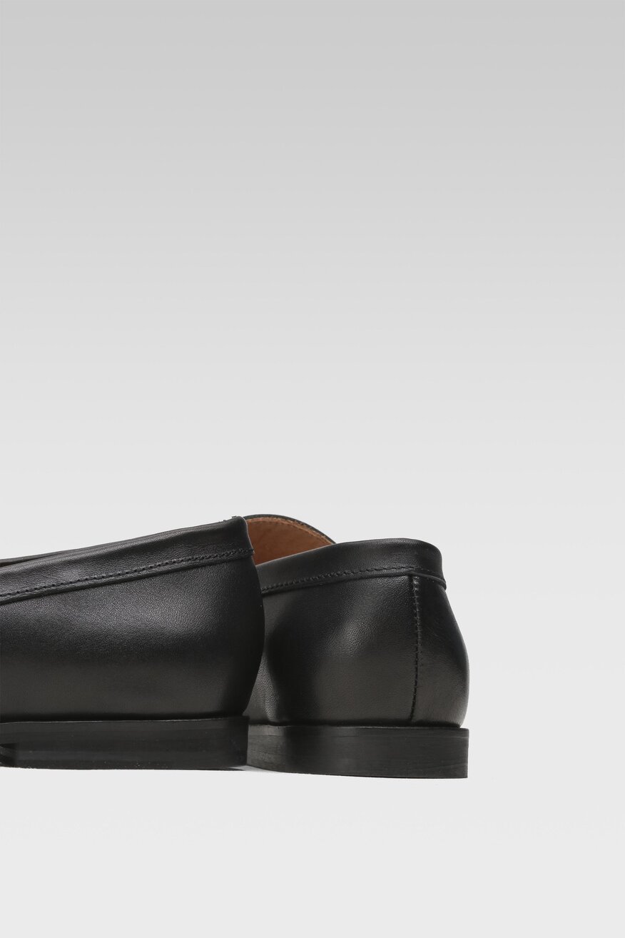 Półbuty Gino Rossi PENELOPE-01 Czarny