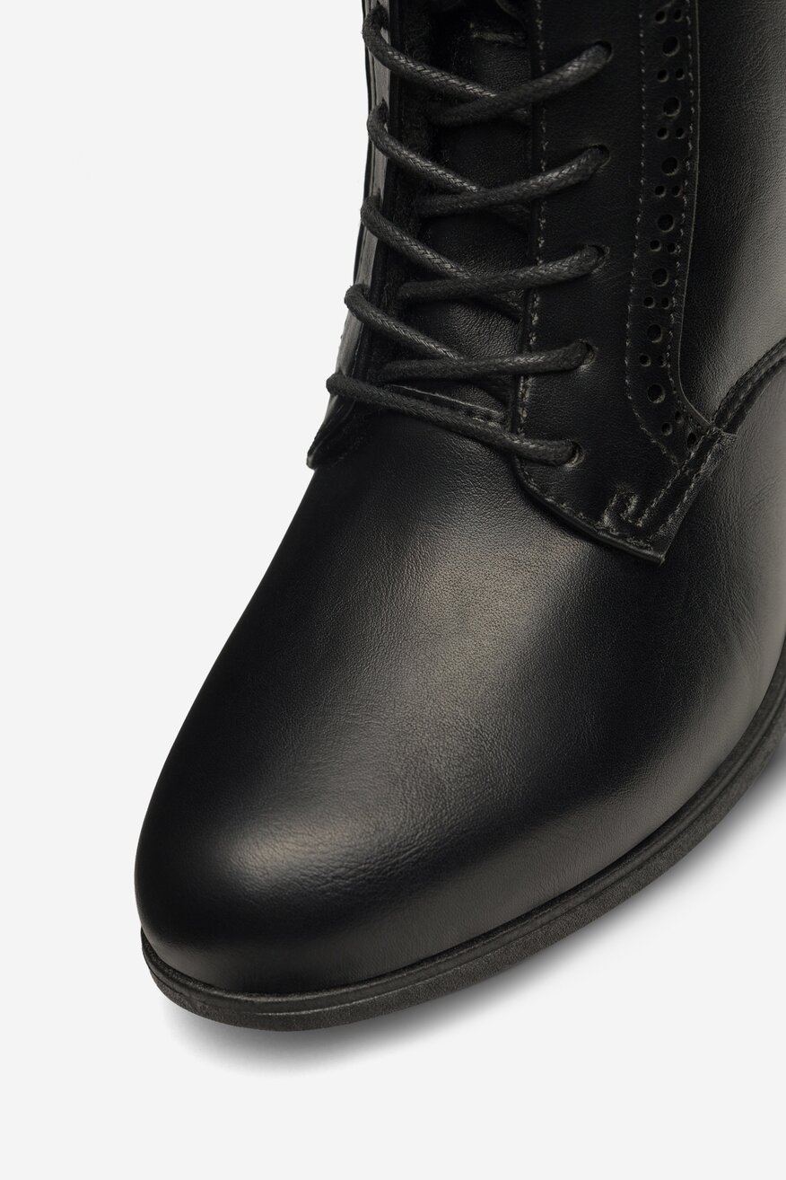 Trzewiki Clara Barson ADLEY WFA2518-1 Czarny