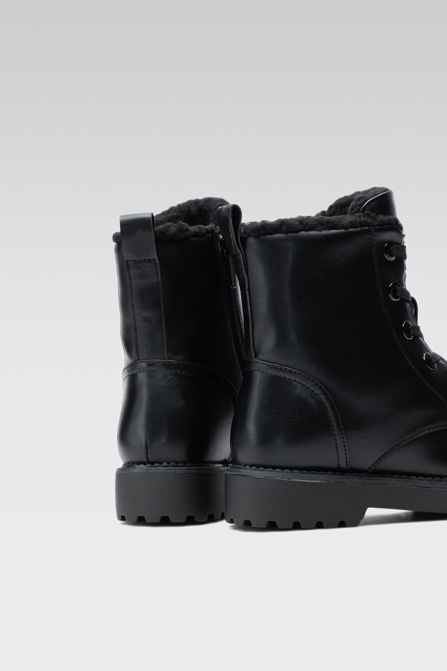 Trzewiki Clara Barson WS5621-05 Czarny