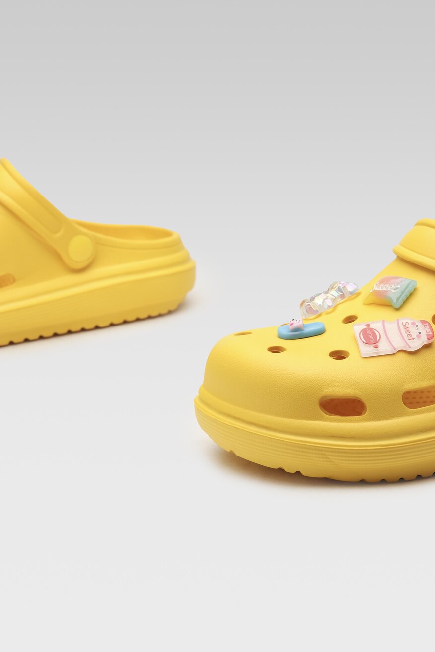 Klapki basenowe Bassano SS23-FM-892002A Żółty