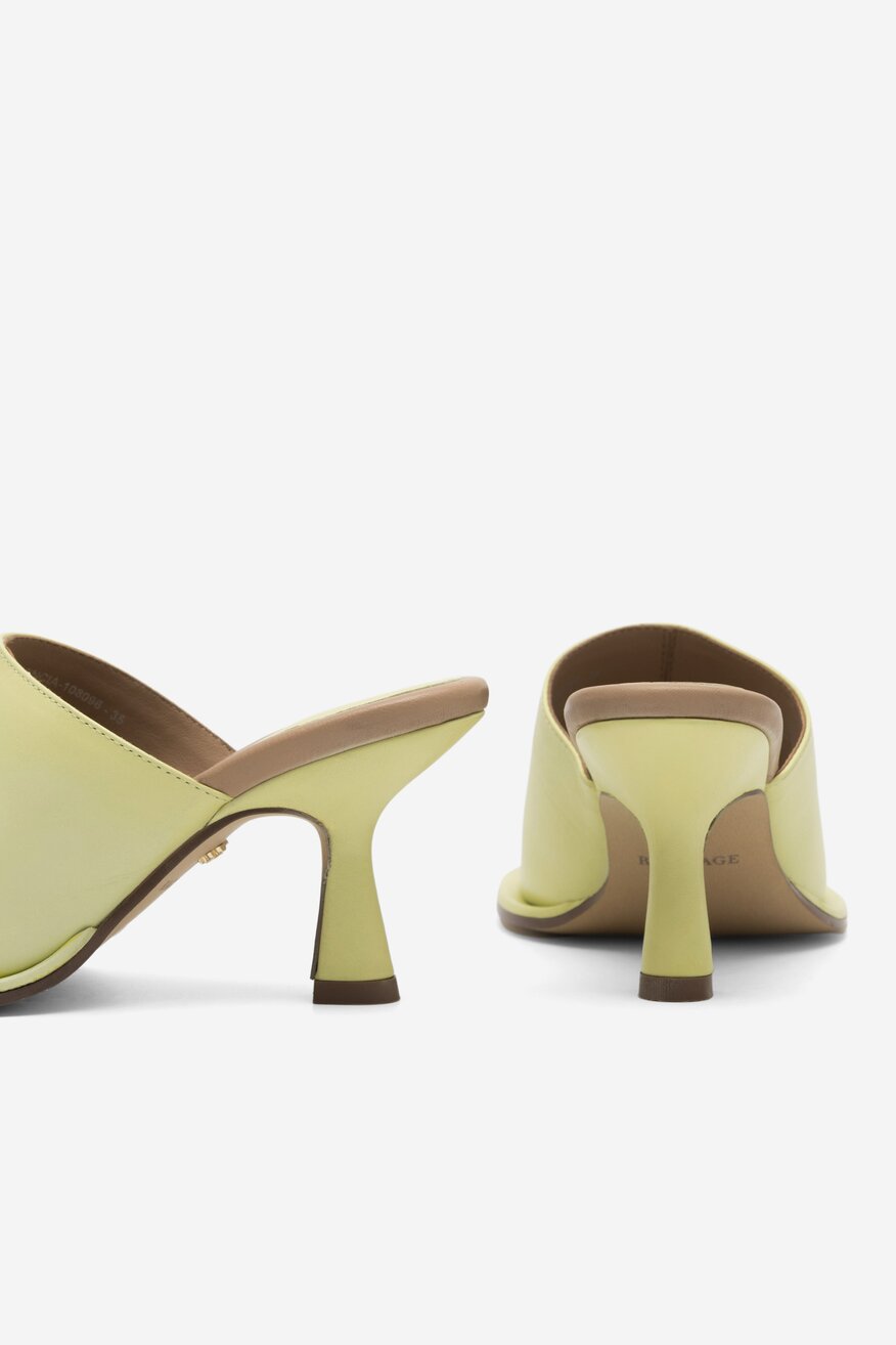 Klapki RAGE AGE VALENCIA-108096 Żółty