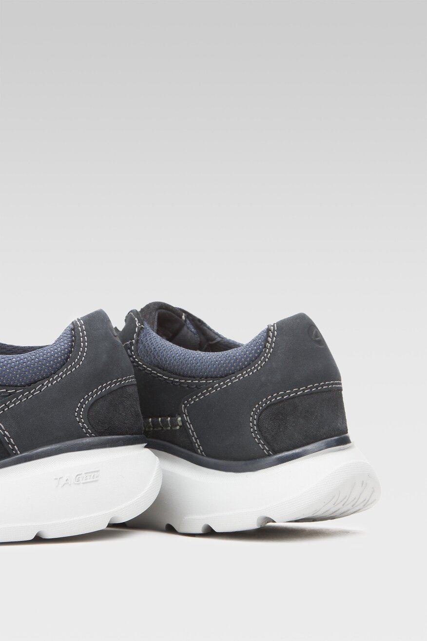 Półbuty Clarks 26164647 Granatowy