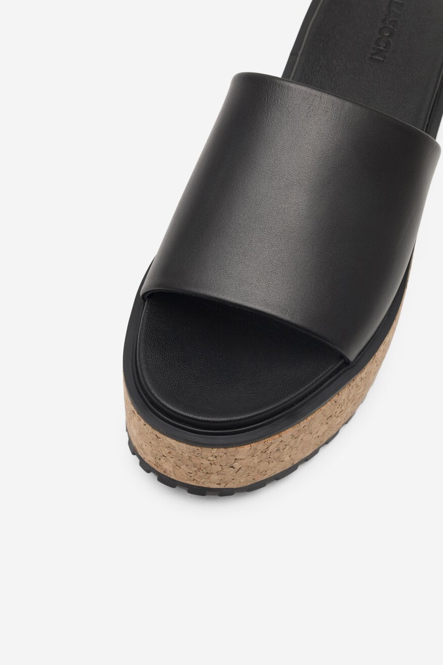 Klapki Lasocki WYL3440-4Z Czarny