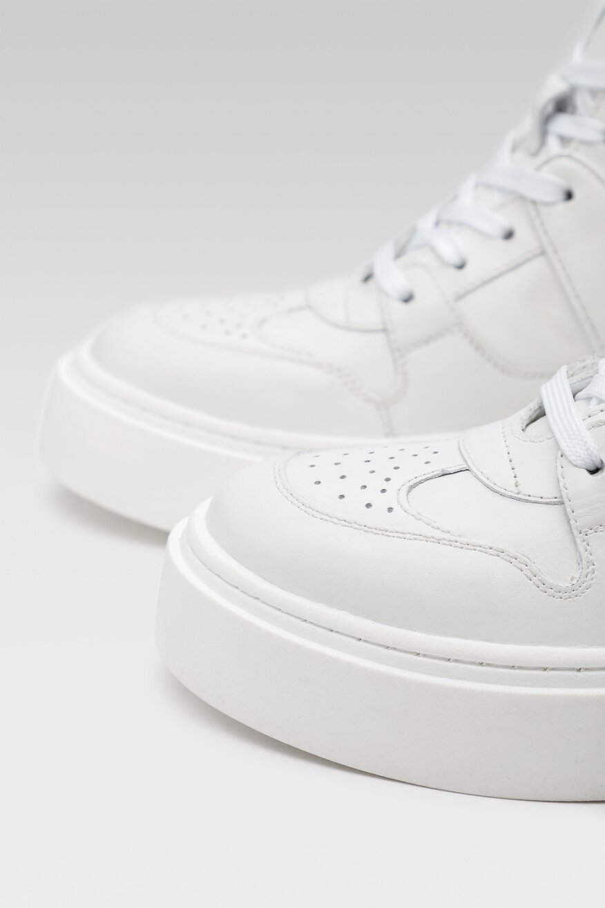 Trzewiki Togoshi WI16-CHANTAL-04 Biały