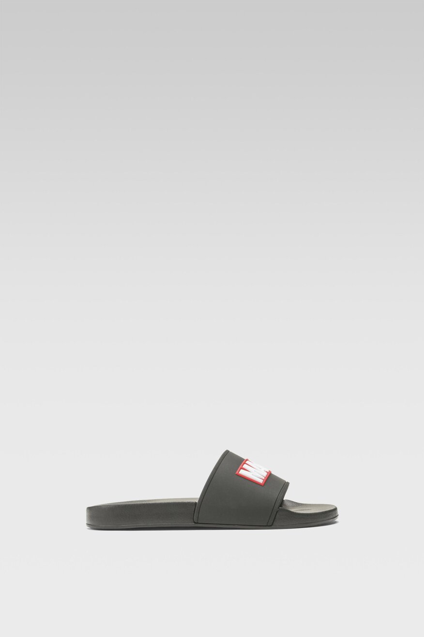 Klapki basenowe DISNEY 100 SS23-255MRV Czarny