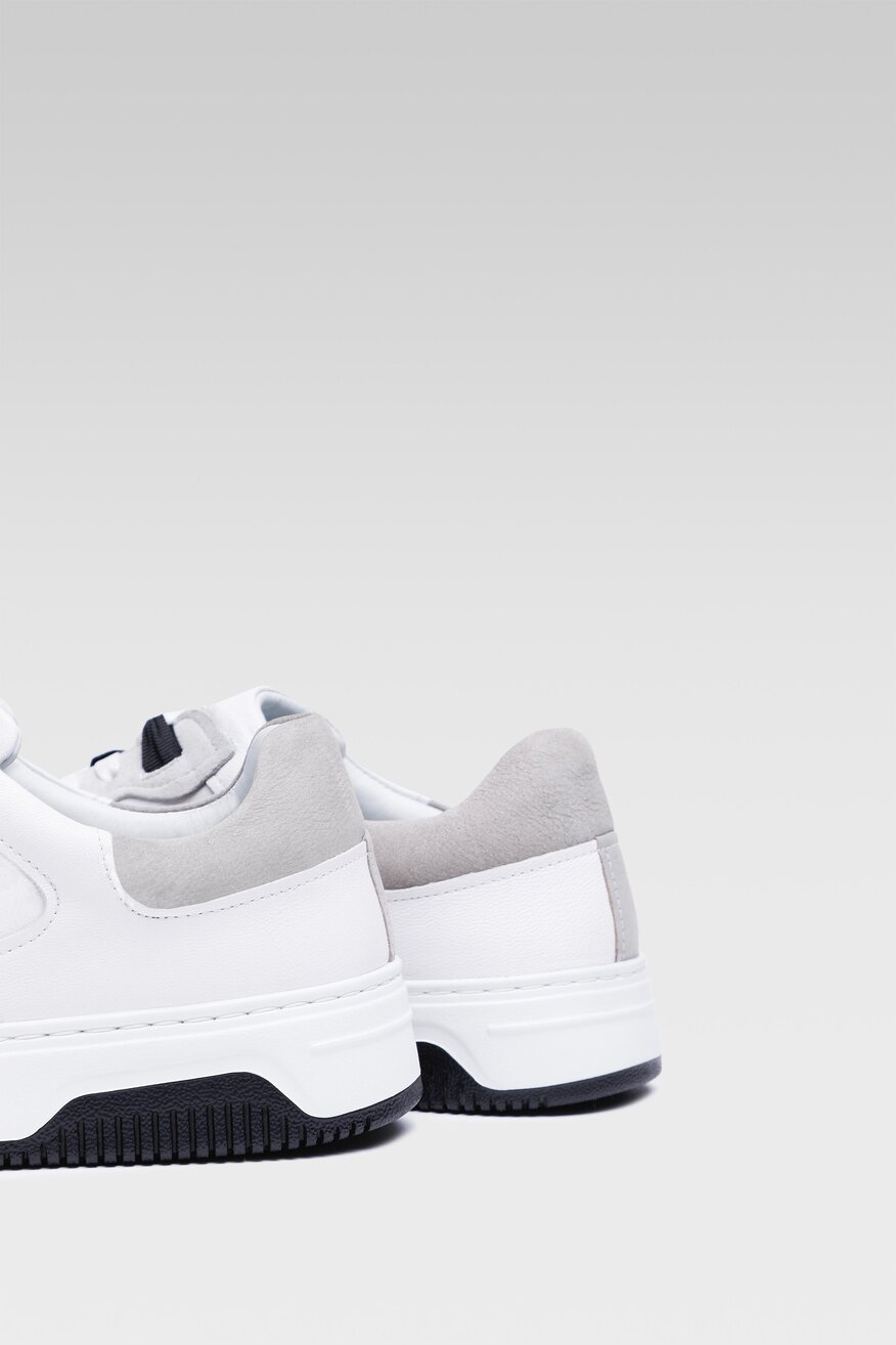 Półbuty Togoshi MI08-BUXTON-07 Biały