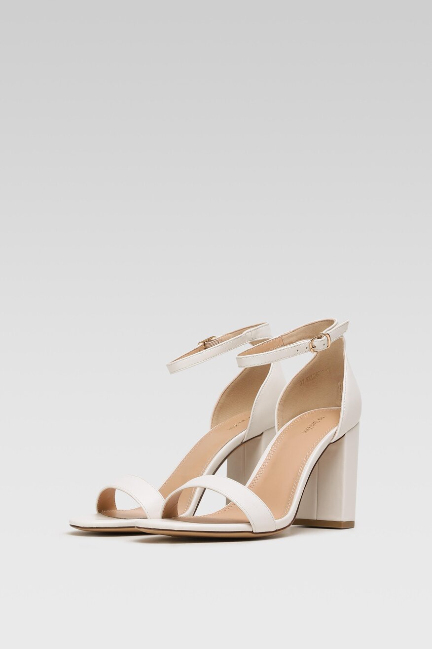 Sandały DeeZee WYL2671-1 Biały