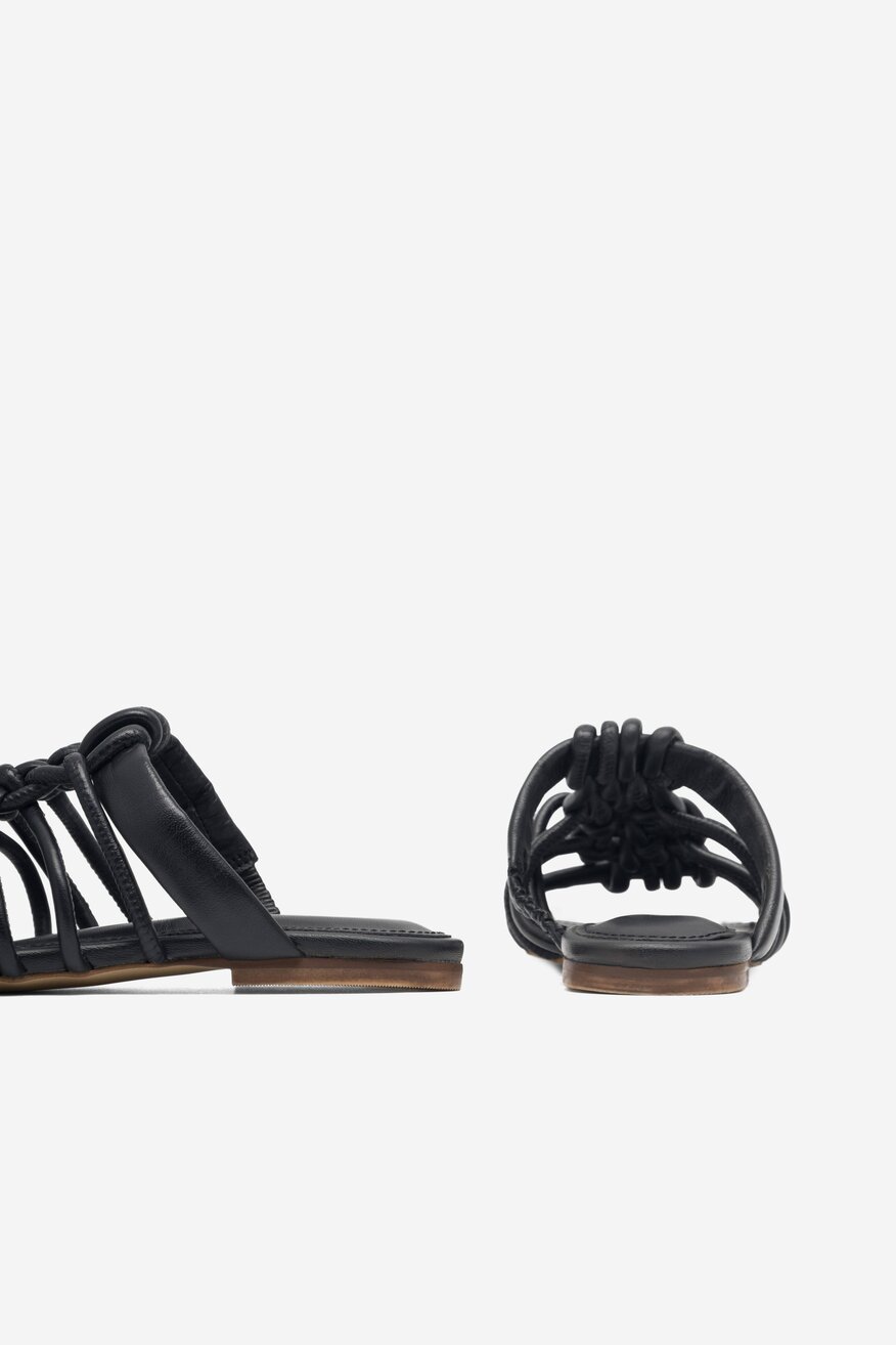 Klapki RAGE AGE VANNES-107303 Czarny