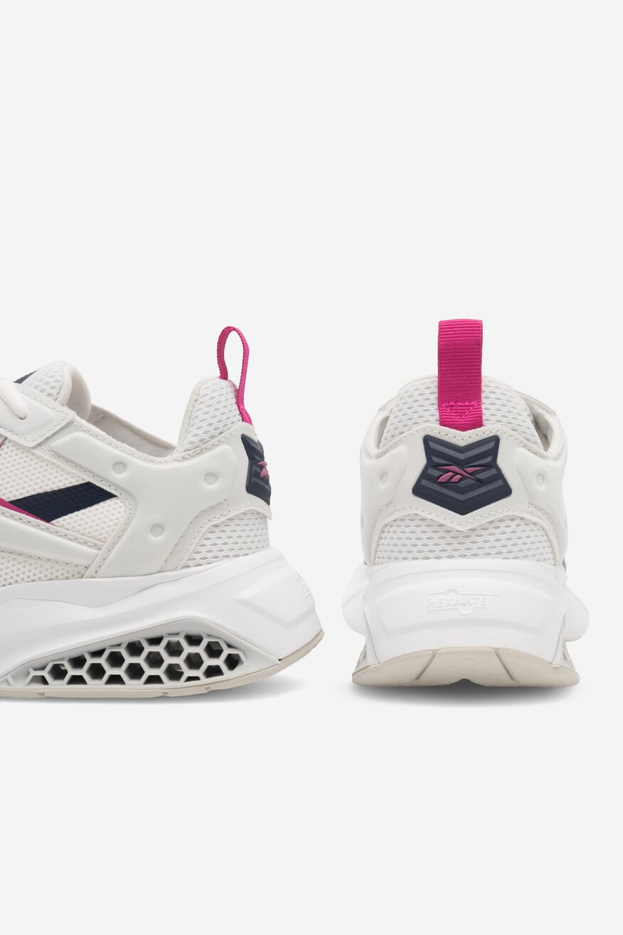 Sneakers Reebok HEXALITE LEGACY HQ6523 Biały